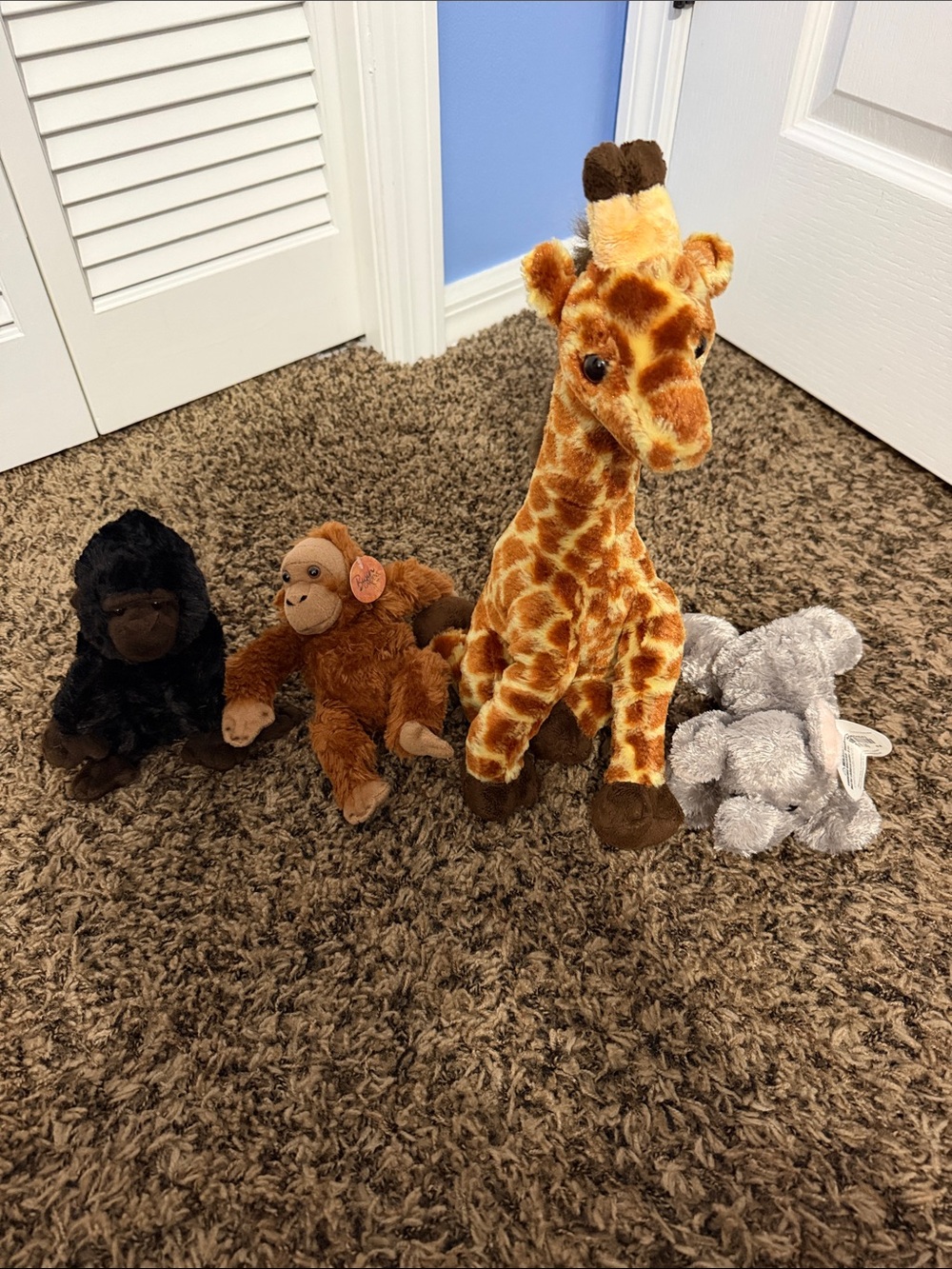 Plush Giraffe, Gorilla, Orangutan, Elephant Set